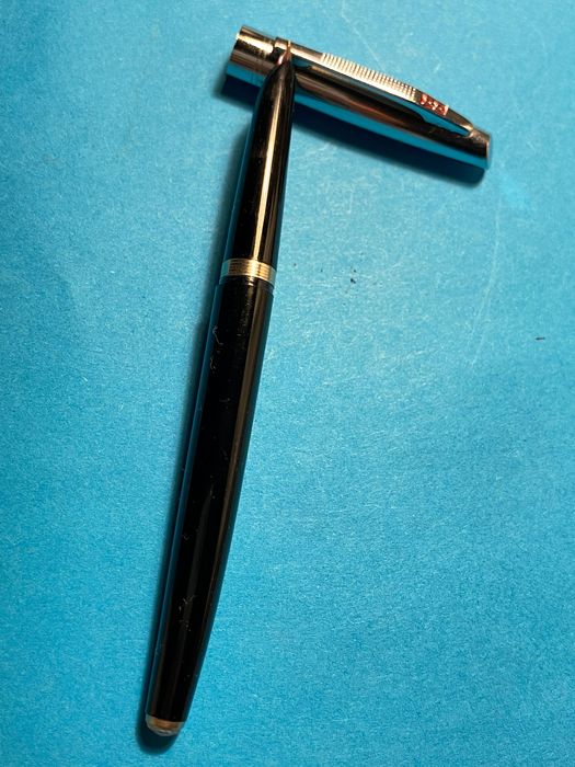 Caneta antiga de aparo