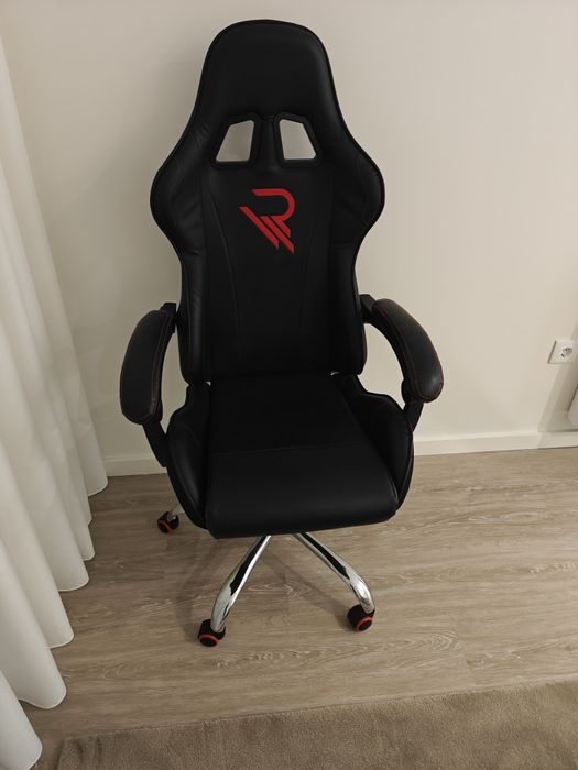Mesa gaming + Cadeira gaming