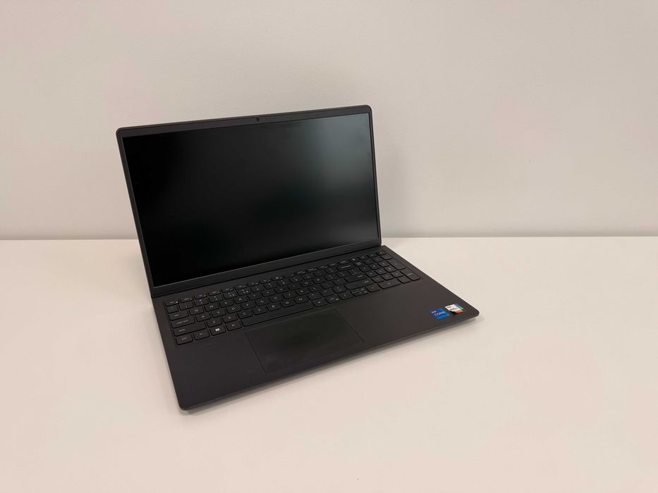 Laptop Dell Vostro 3520 - używany czarny