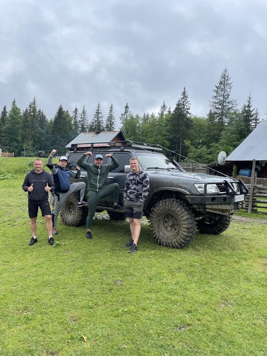 Джипи Off Road. Джипінг Тури. Подорожі на Джипах. Поїздки в гори.