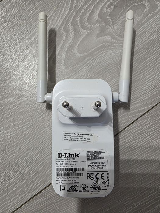 Repeater D-Link DAP 1325 extender sieci wi-fi wzmacniacz sygnału