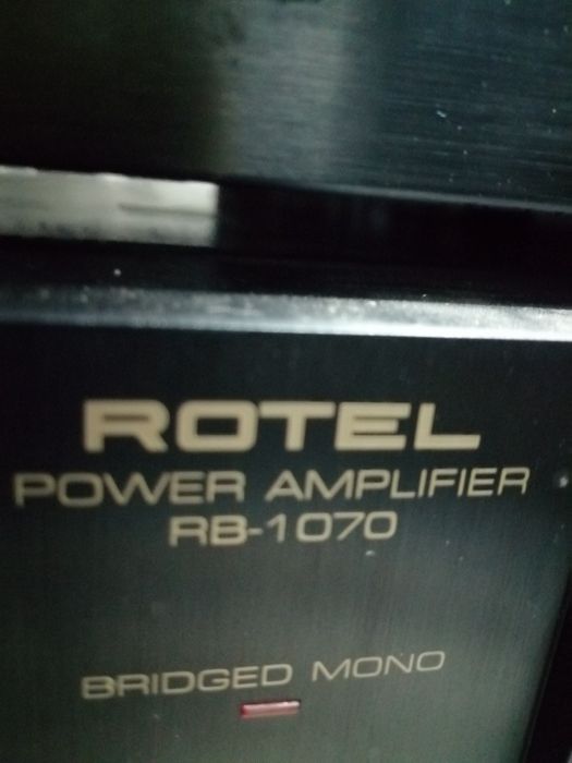 Aparelhagem Rotel de topo