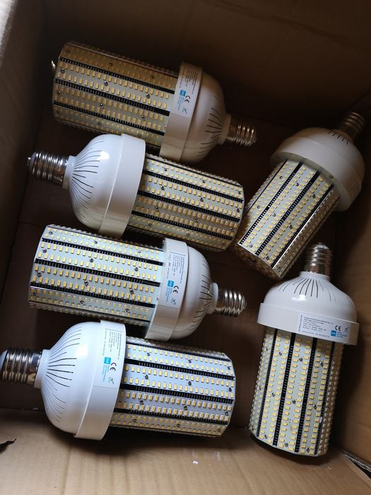 Żarówka LED corn 160 W