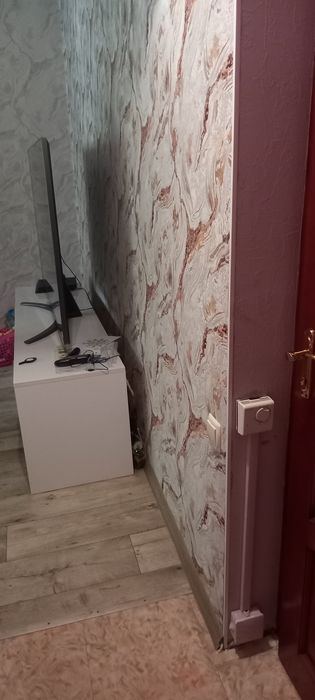 Продам 3к.кв.60м² 2/5 АО эл.мебель.2парковочных места.