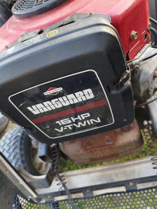 Kosiarka traktorek etesia 100 hydro