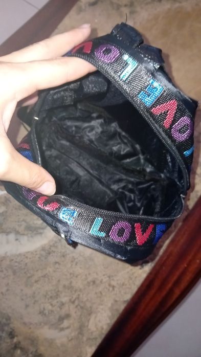 Mochila preta love