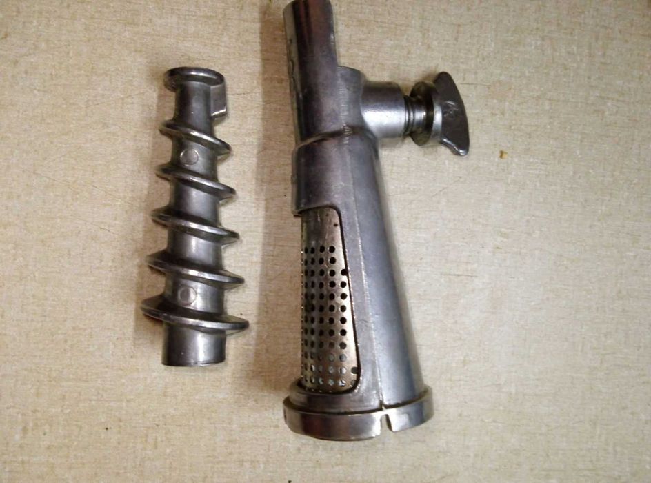 Приставка к соковыжималке, мясорубке