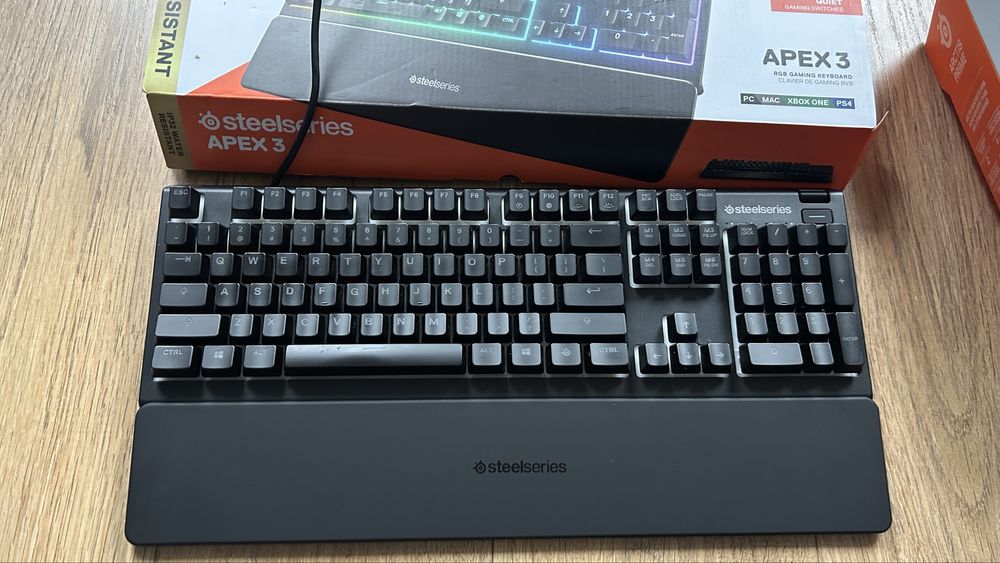 Klawiatura podświetlana Apex 3 Steelseries