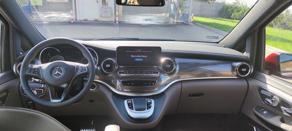 Wynajem BUS 7os. MERCEDES V300d Automat ExtraLong 237KM 2021 4x4