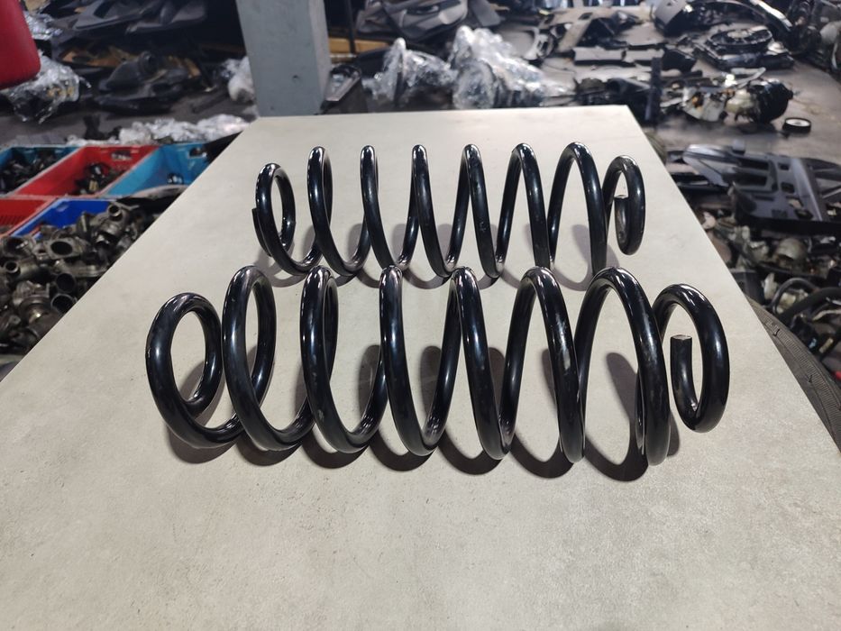 Задні Пружини BMW E39 Універсал Турінг