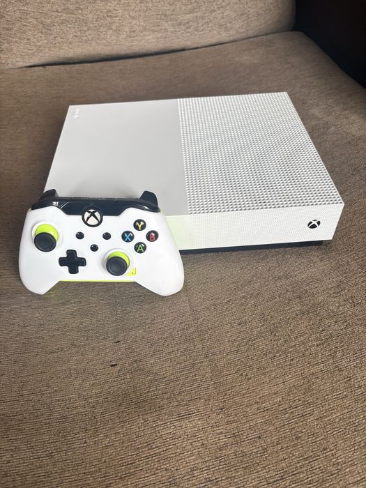 Xbox One S - 1 Tera