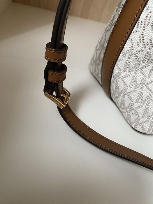 Michael kors coccinelle  coach
