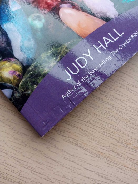 Livros de Cristais: Crystal Prescriptions volume 1 e 2 de Judy Hall