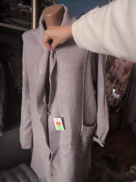 Продам кардиган новий жіночий р.М