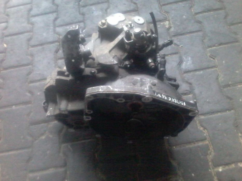 Коробка передач КПП   Opel Vectra C 1.9CDTI  6-ступка F40