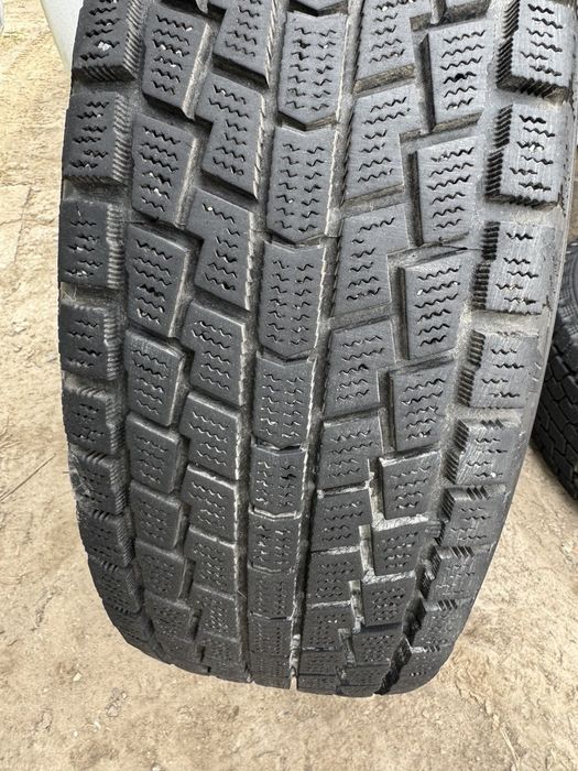Продам колеса на Ниссан Кашкай 215/70/16