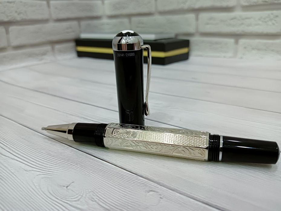 Кулькова металева ручка Montblanc