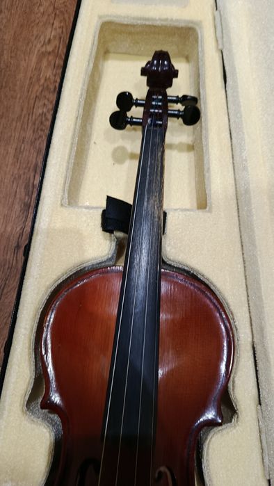 Скрипка 4/4 полная