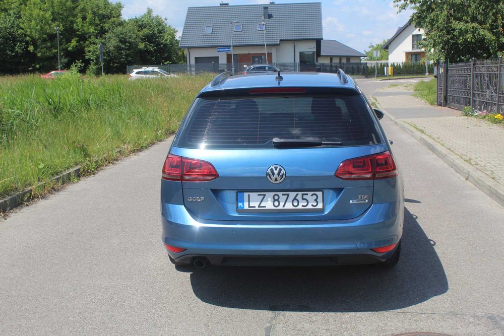 Volkswahen Golf bogata wersja Blumotion.Piekne auto w super stanie