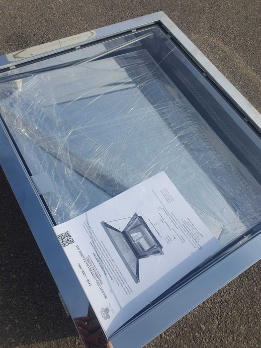 Сонячна Воскотопка на 2 рамки, нержавіюча. Пошкоджене скло