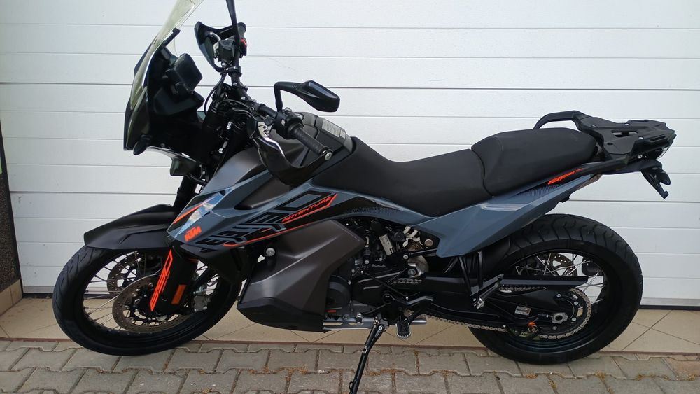 KTM