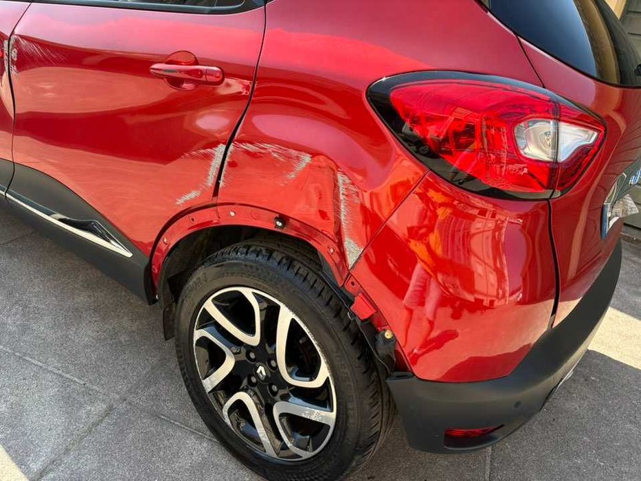 RENAULT CAPTUR 1.2 TCe 120cv Cx. Automática