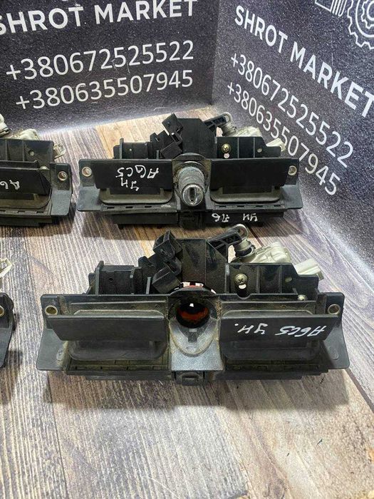 Замок механіз кришки багажника ручка гак зачеп Audi A6 C5 універсал 8D9827565H / 4B0827565H