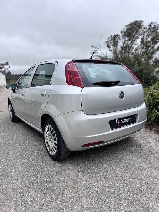 FIAT GRAND PUNTO 1.2 2010 nacional poucos km 18 meses de garantia