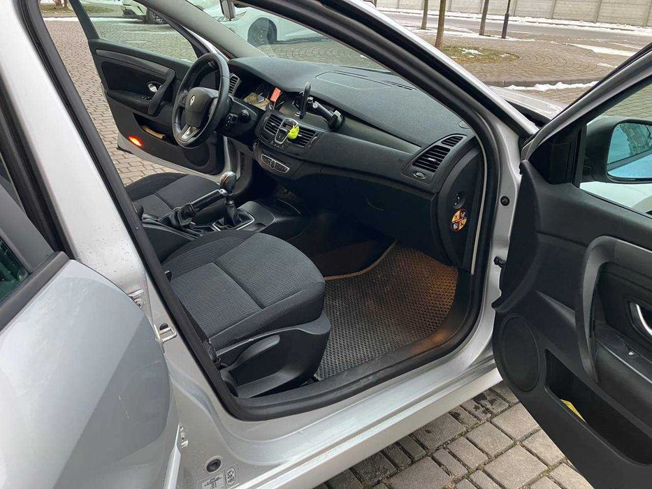 Renault Laguna 3. 2007 рік. Дизель 1.5