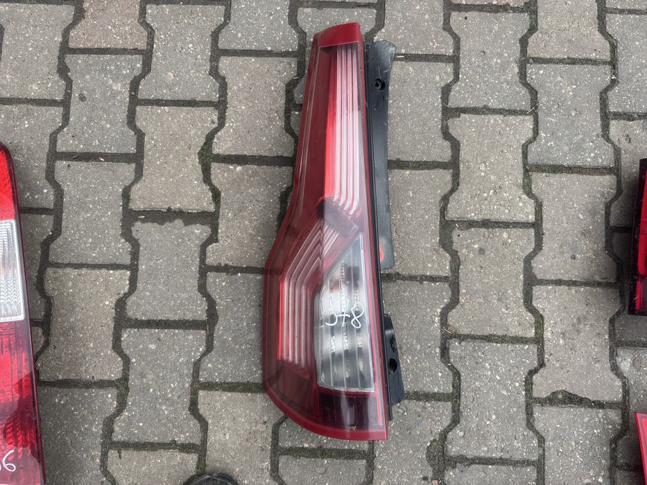 Стоп ліхтар задній Citroen C4 Fiat Doblo Croma Nissan Almera N16