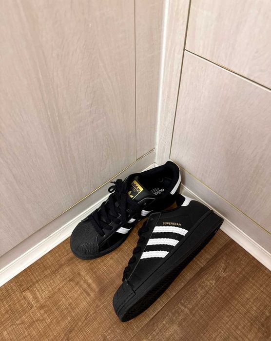 Buty Adidas Superstar Foundation r.39