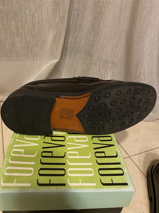 Sapatos Foreva como novos