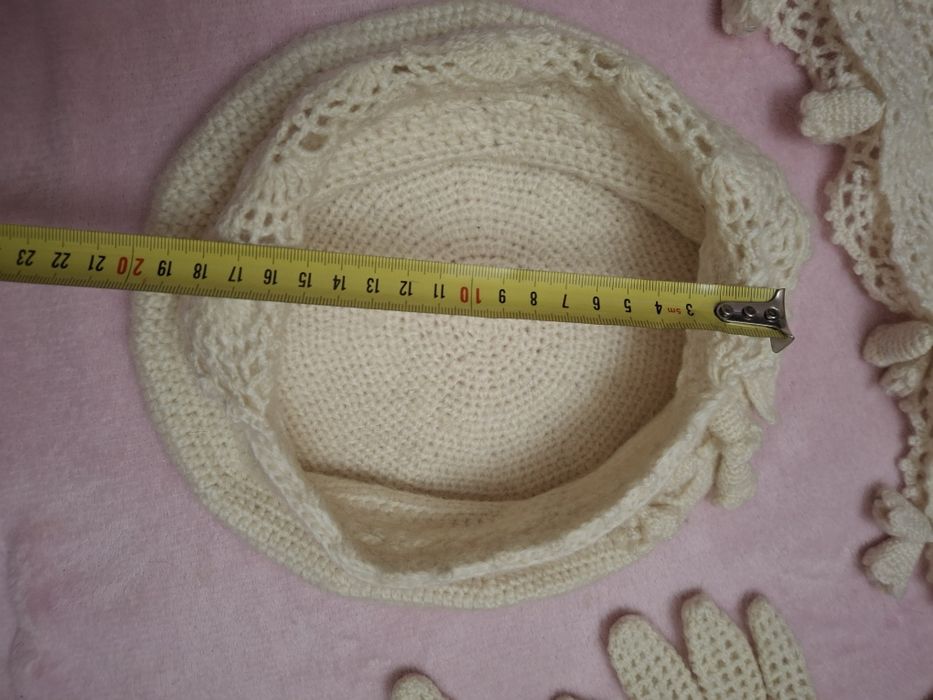 Вязаний набір берет, шарф б/в