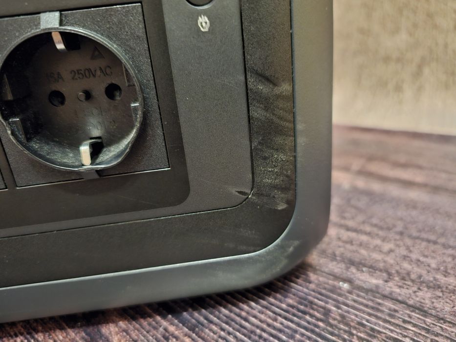 Зарядна станція Anker SOLIX C1000X (1056 Вт/год) б/в з гарантією