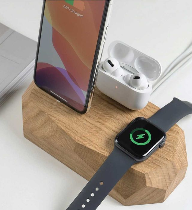 Oakywood Dock 3-em-1 (iPhone + Apple Watch + AirPods) – Novo, selado
