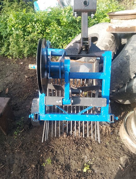 Копач мотоблочний