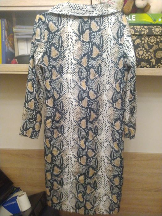 Sukienka H&M.   .