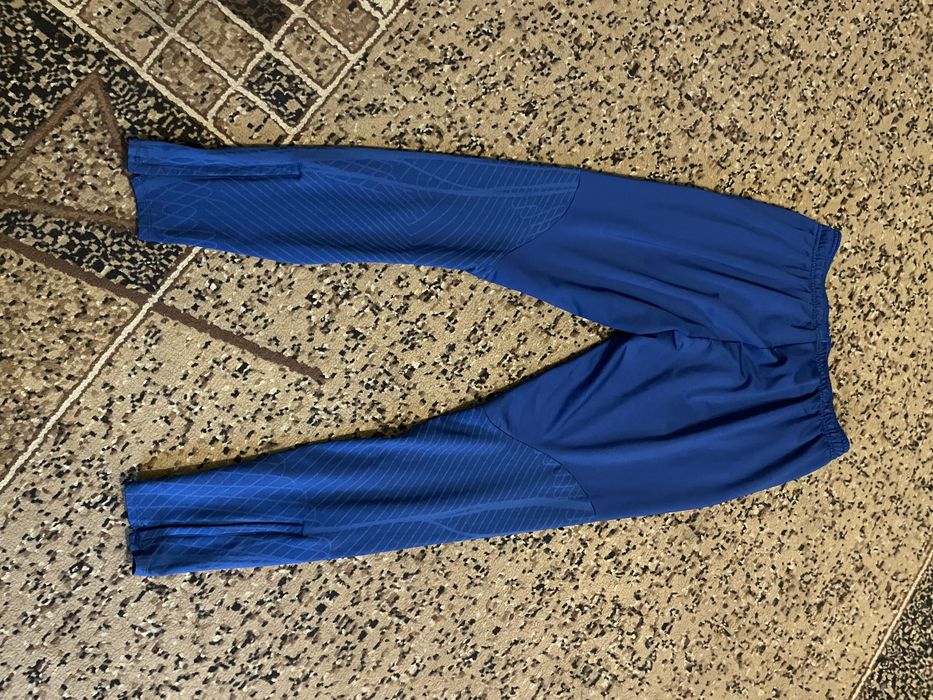 Спортивные штаны Nike Dri-FIT England Strike Pants / Оригинал (Размер S)