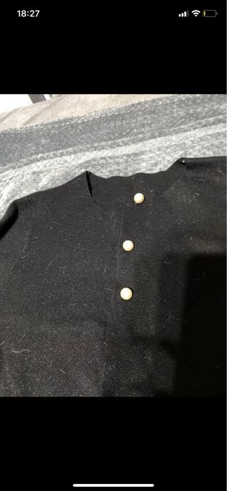 Długi czarny sweterek