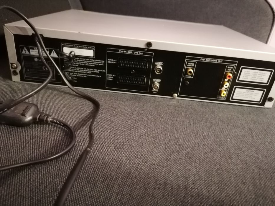 Magnetowid LG DVC5930-, czytaj opis