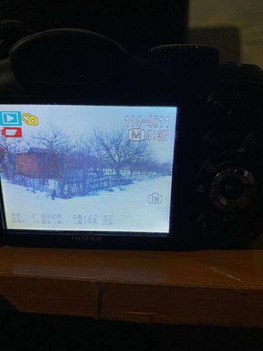 Фотоаппарат Fujifilm FinePix S1600 есть нюанс