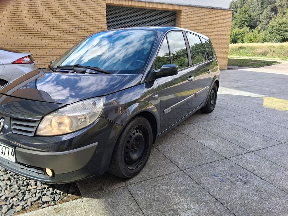 Renault Scenic 2005 rok 1,6 benzyna gaz siedem miejsc