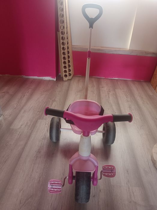 Triciclo infantil FEBER