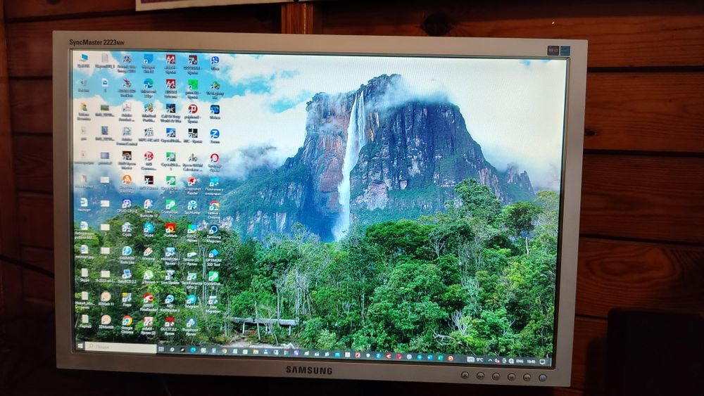 Монітор Samsung 22 дюйми