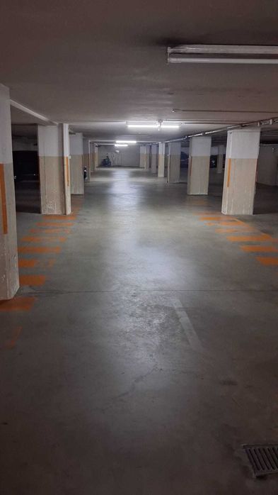 Lugar Garagem Ramalde