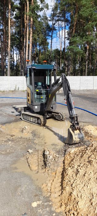 Wynajem minikoparki / minikoparka / usługi minikoparką