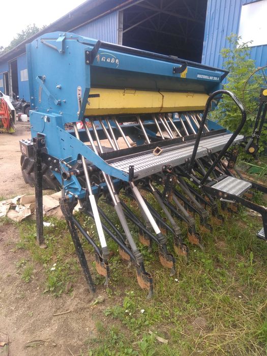 Siewnik do zboża Rabe Werk ME300A nabudowany nordsten 3 metry Amazone