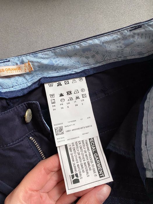 Spodnie Hugo Boss rozmiar 36 - kolor granatowy