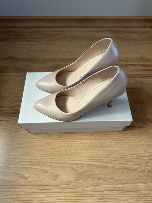 Buty czółenka szpilki roz. 37,5 Wojas