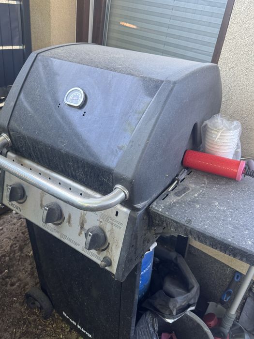 Grill gazowy 2 letni z butlą